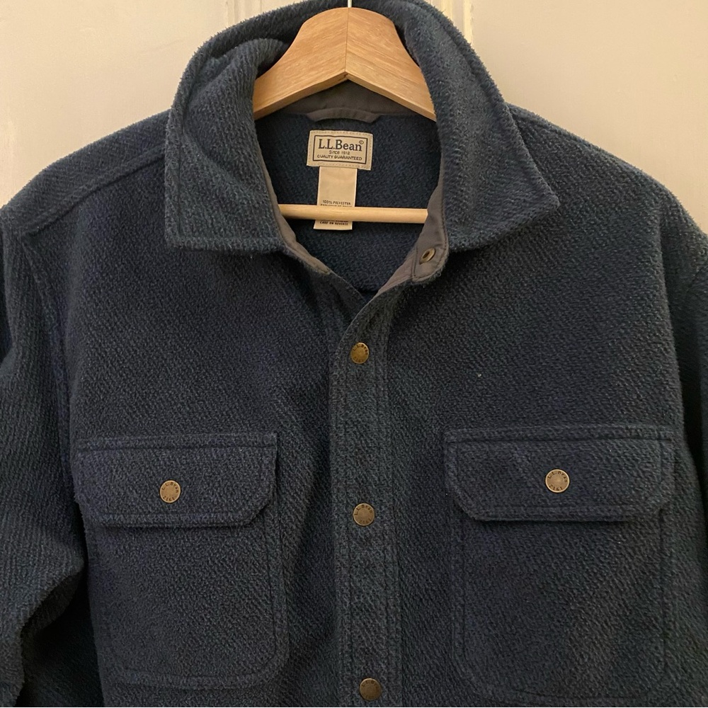 L.L. Bean shirt men’s M Tall long sleeve polyester navy snaps outdoor gorpcore
